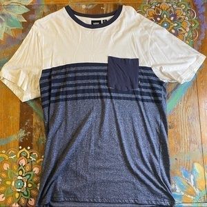 Really clean Vans white and navy blue striped T shirt size XL